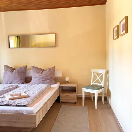 Julia Apartmanhaz Apartment *