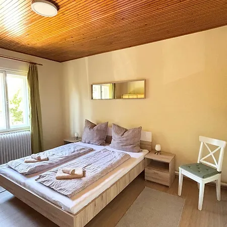Julia Apartmanhaz Balatonfured
