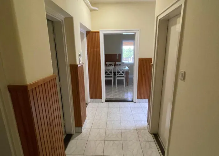 Julia Apartmanhaz Apartment