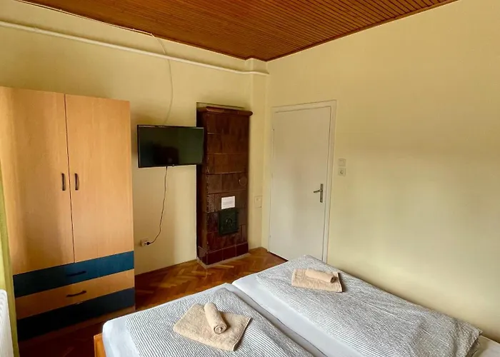 Julia Apartmanhaz Apartment Balatonfured